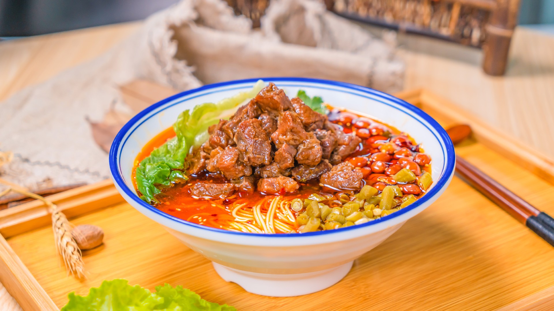 红烧牛腩面 (5).jpg