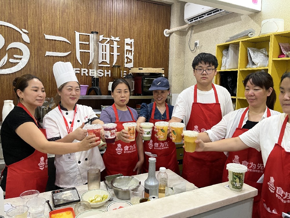 2026新手学小吃摆摊要注意哪些东西？学网红小吃去哪里学好